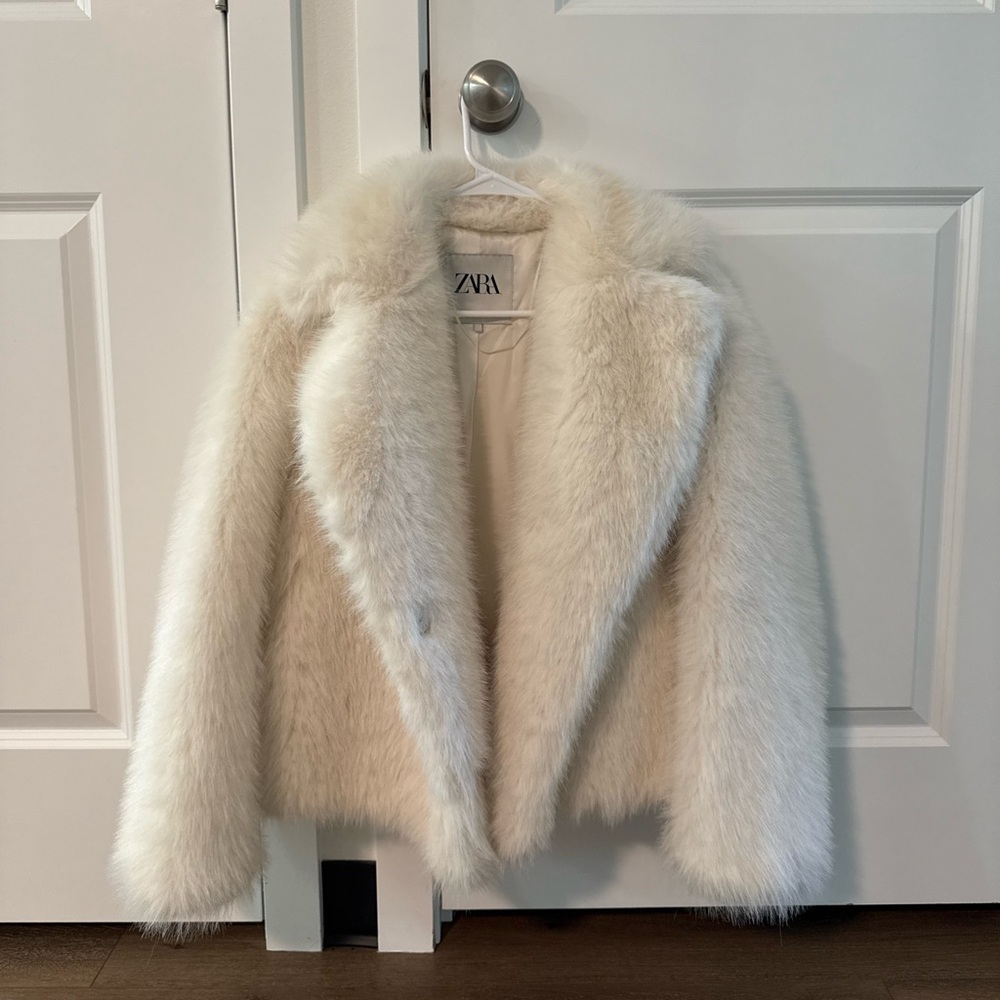 Zara Cream Faux Fur Coat